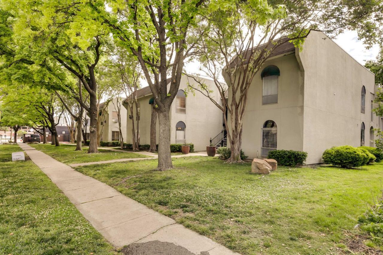 Stylish Knox Henderson Condo With Community Pool! Dallas Luaran gambar