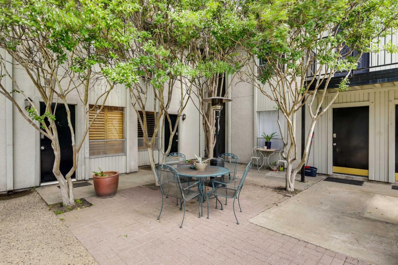 Stylish Knox Henderson Condo With Community Pool! Dallas Luaran gambar